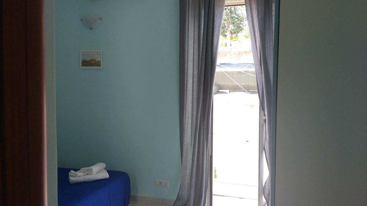 Bed and Breakfast A Casa Di Arturo Neapel Exterior foto